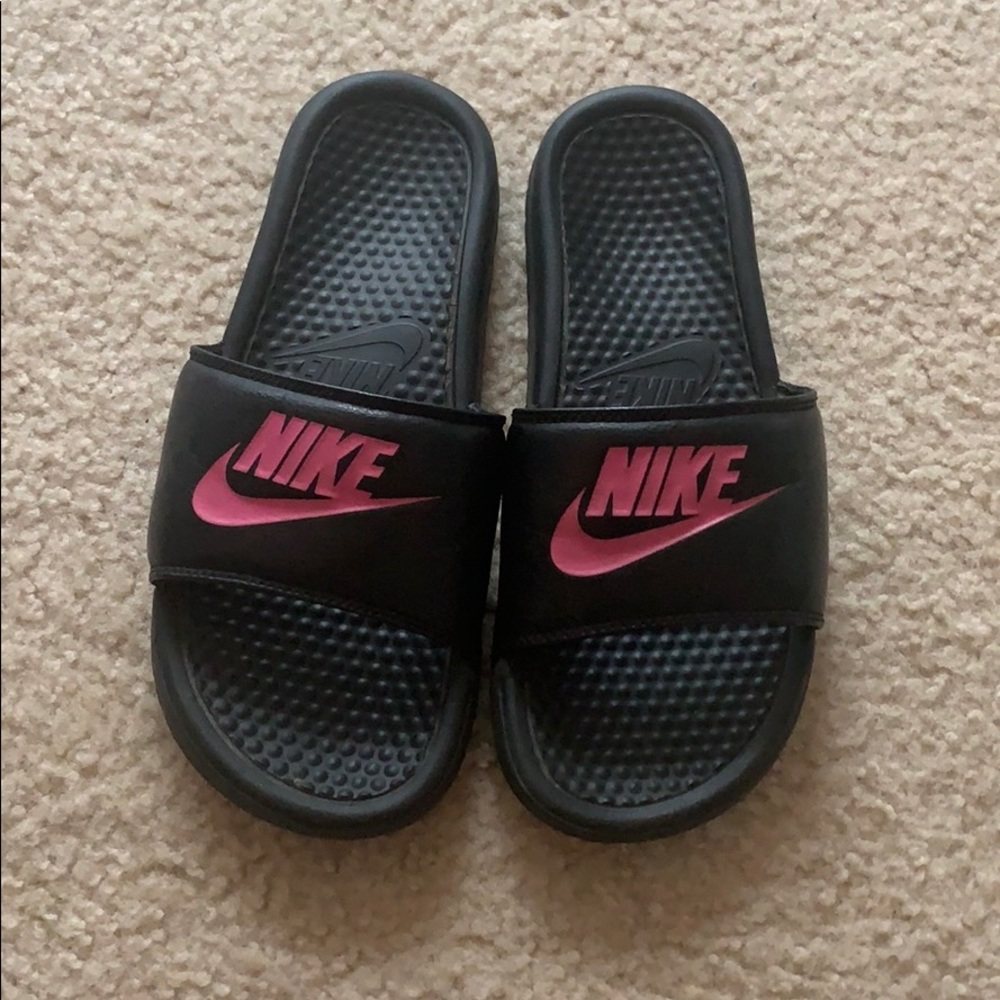 Nike Woman’s Slides